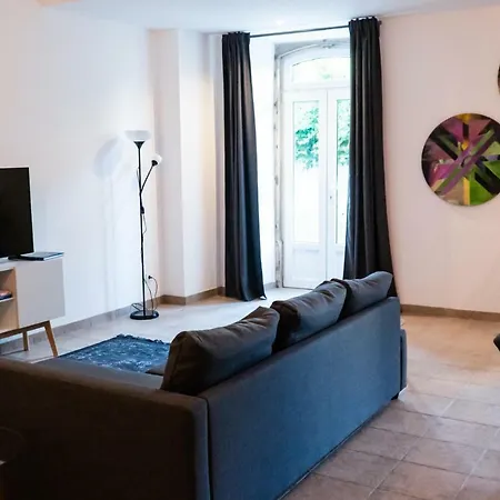 Апартаменты Bairro Flores